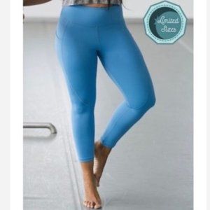 ZYIA Active Bright Teal Pocket Light N Tight Leggings, Size 8-10 Inseam = 25"
